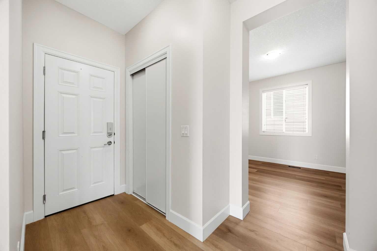 596 Windbrook Heights 