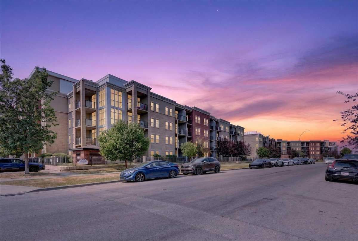 3404, 11811 lake fraser Drive SE
