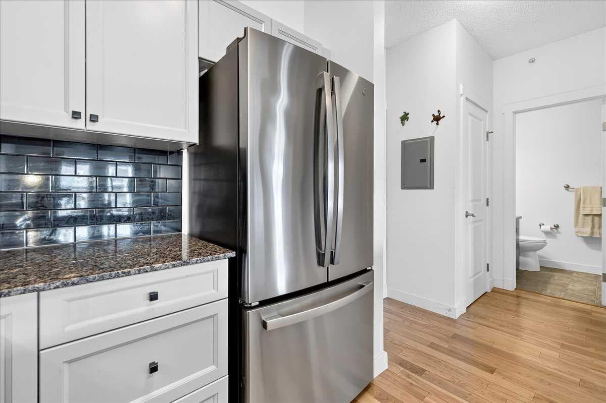 3404, 11811 lake fraser Drive SE