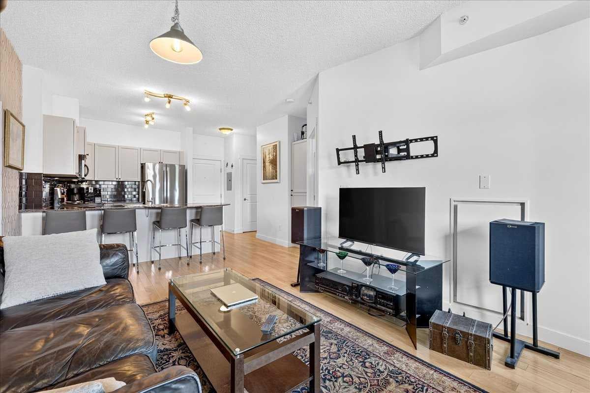 3404, 11811 lake fraser Drive SE