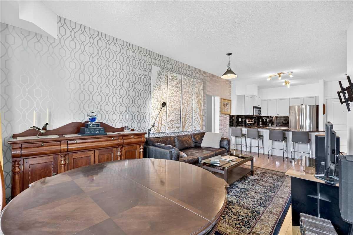 3404, 11811 lake fraser Drive SE