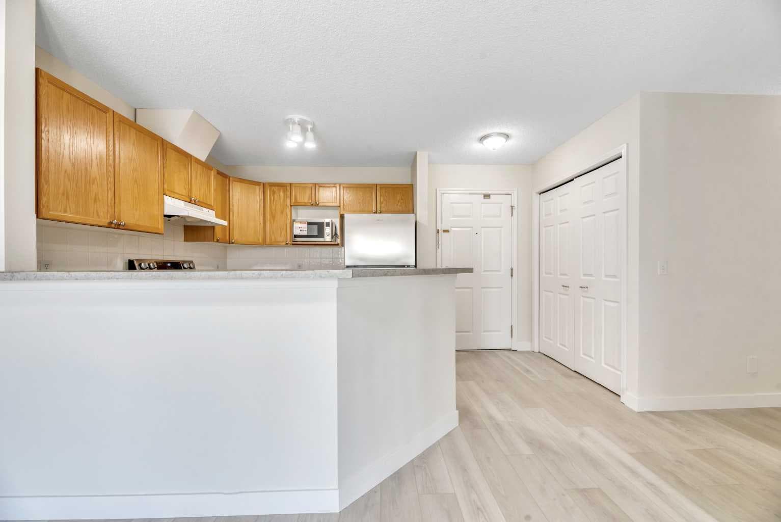 1309, 950 Arbour Lake Road NW