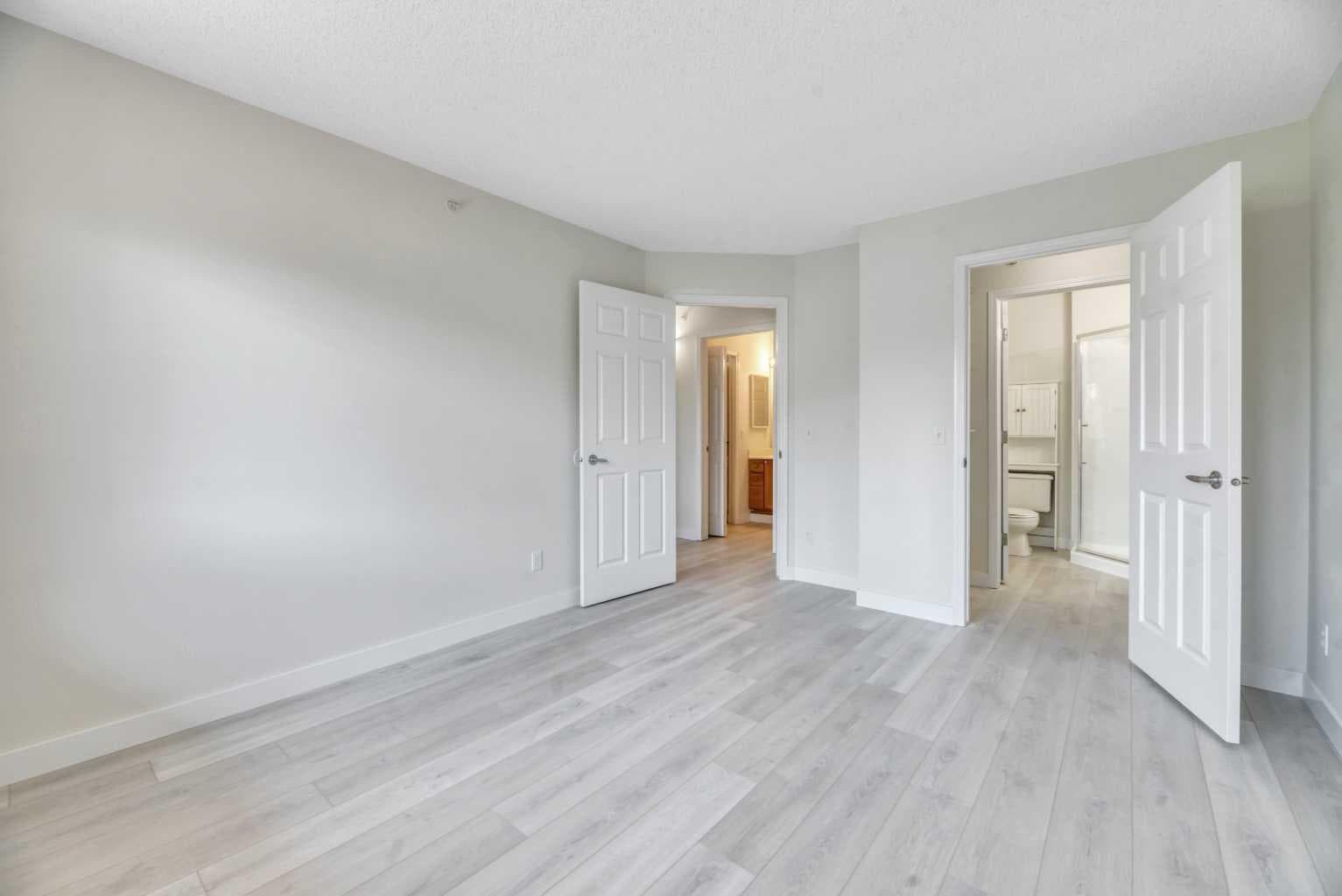 1309, 950 Arbour Lake Road NW