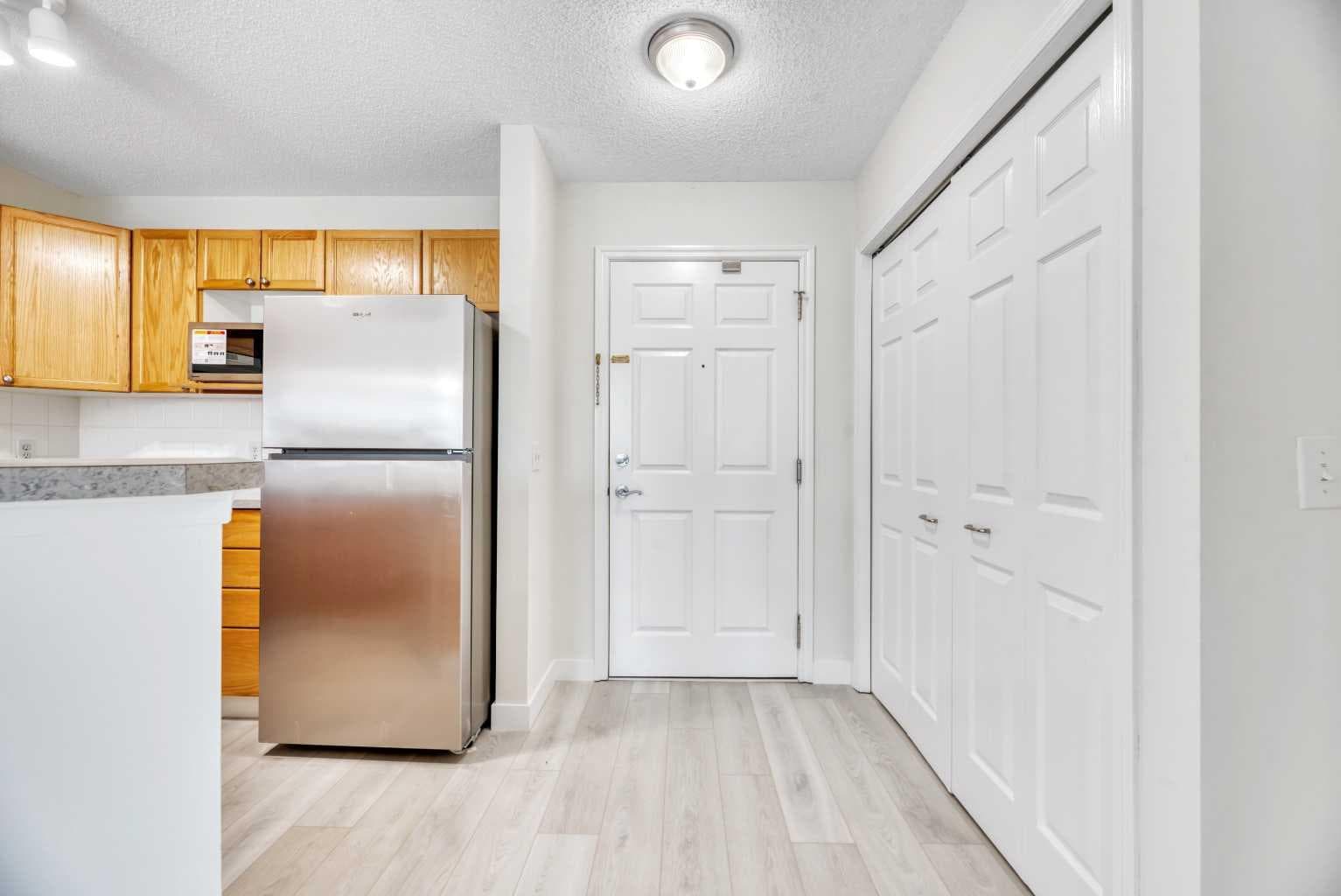 1309, 950 Arbour Lake Road NW