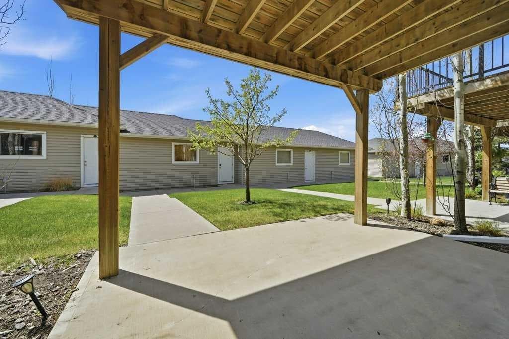 320 Rainbow Falls Drive 