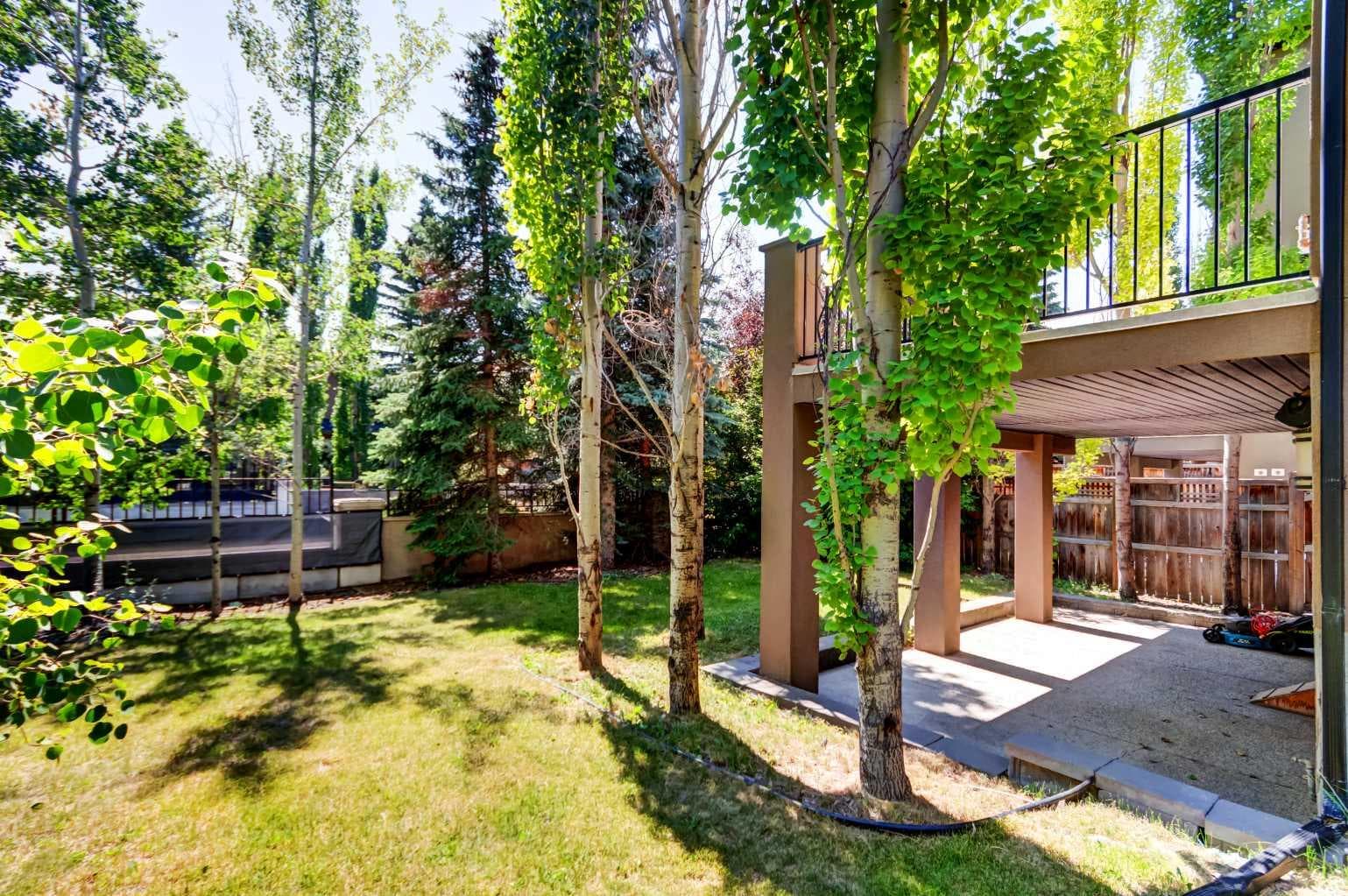 51 Aspen Meadows Green SW