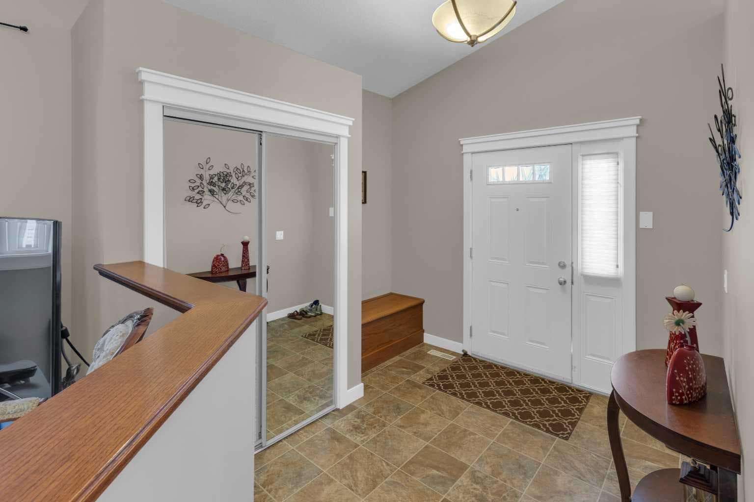 44 Ravenslea Crescent SE