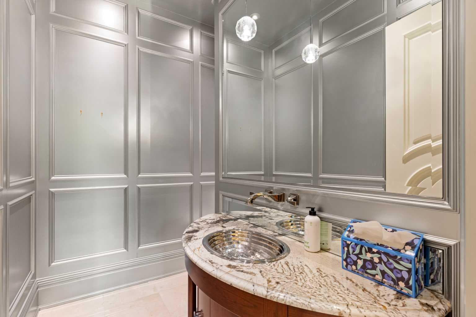 1020 Bel-Aire Drive SW
