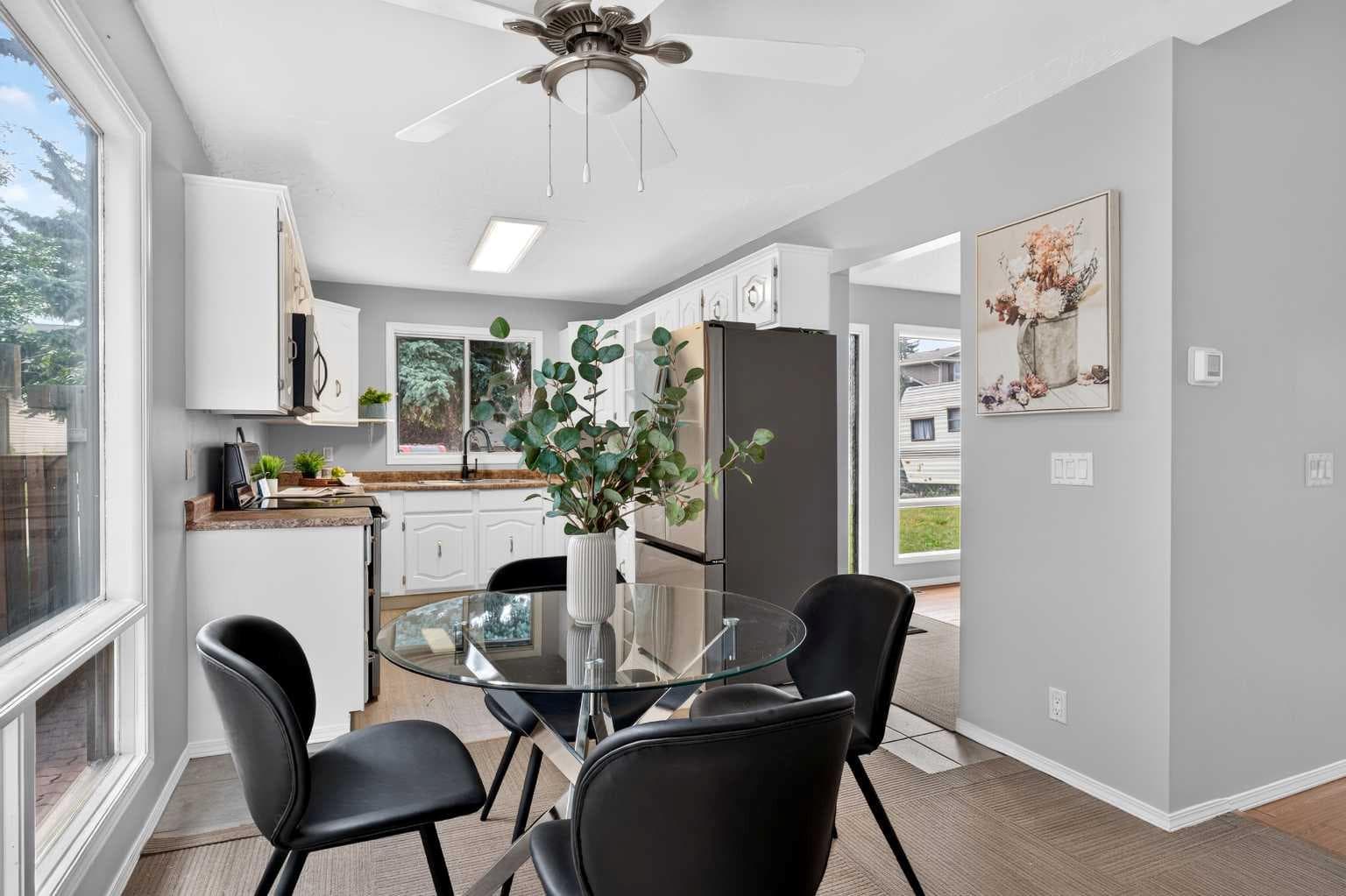 258 Summerwood Place SE