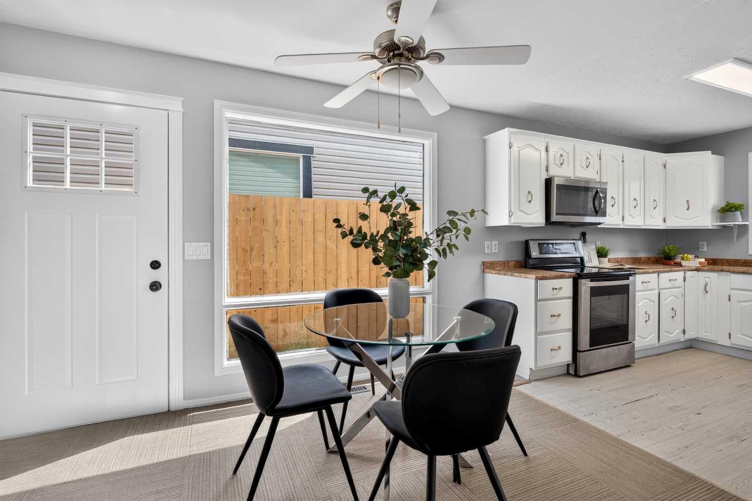 258 Summerwood Place SE