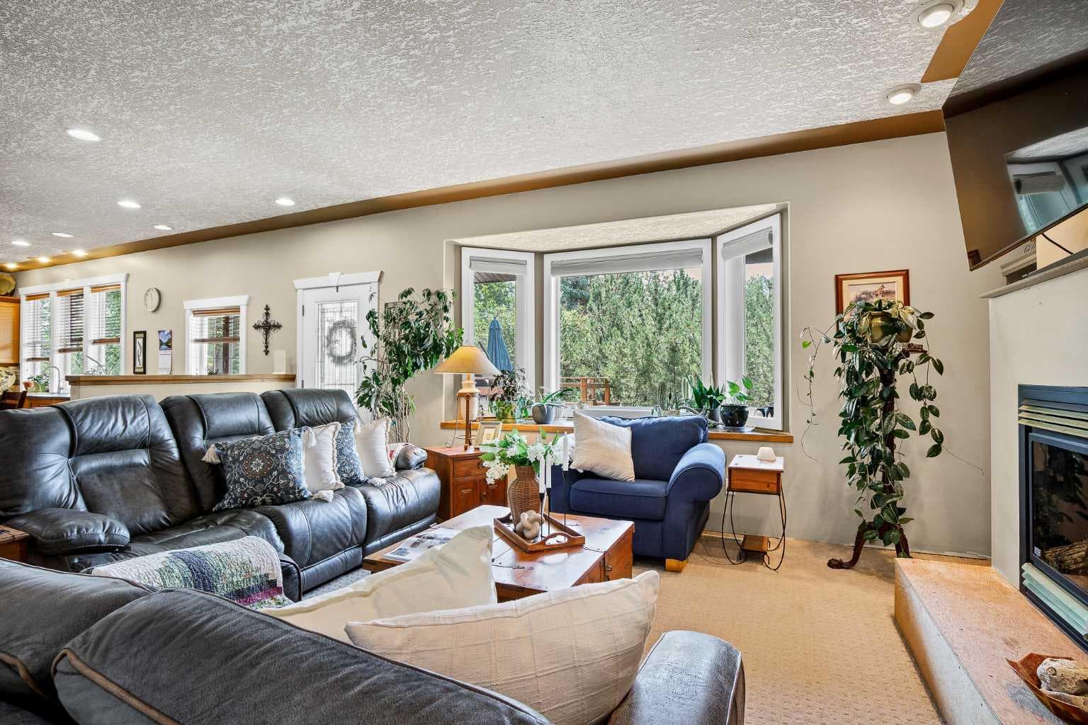 280166 TWP RD 240  