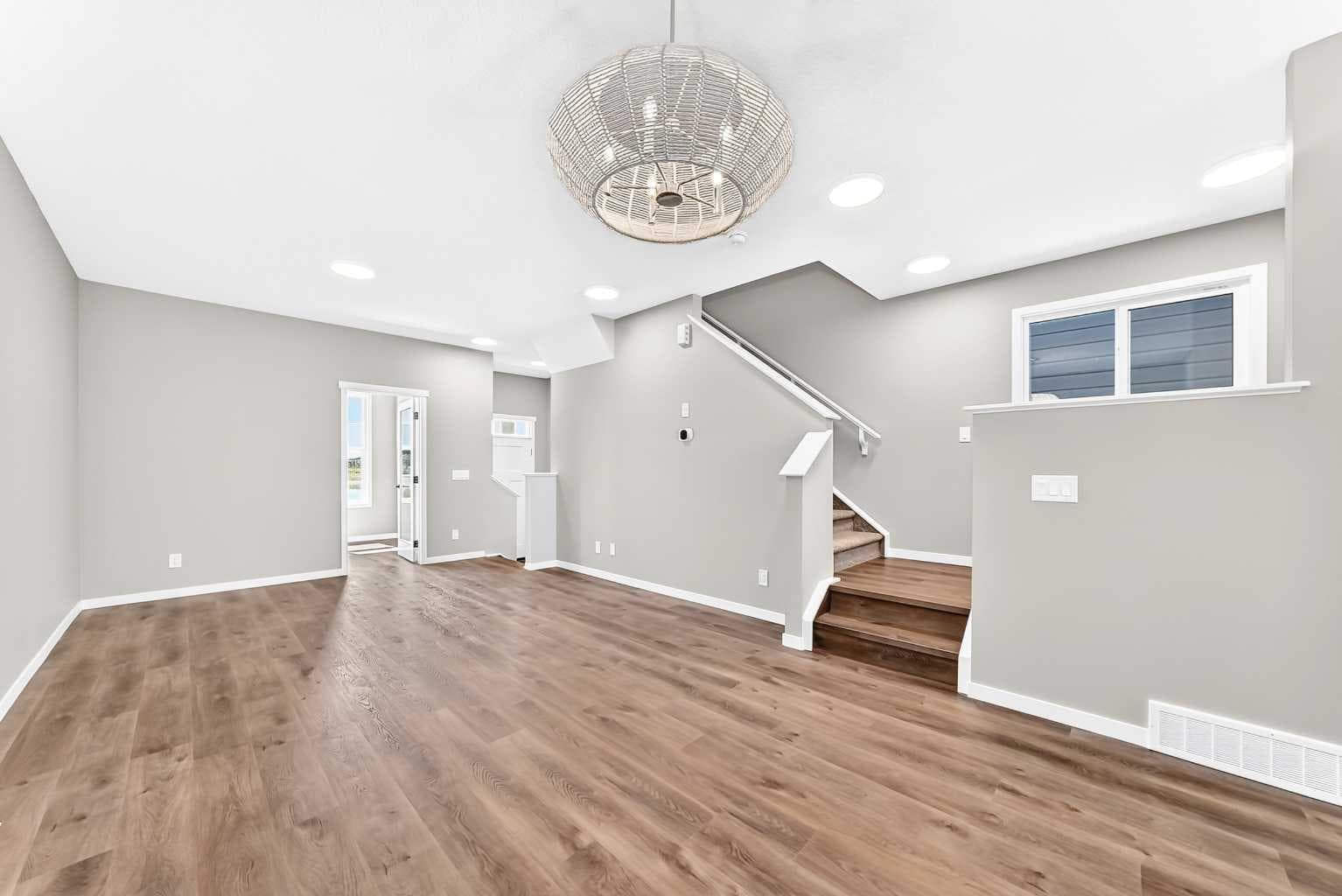1304 Mahogany Boulevard SE