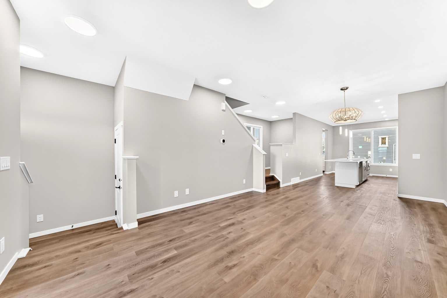 1304 Mahogany Boulevard SE
