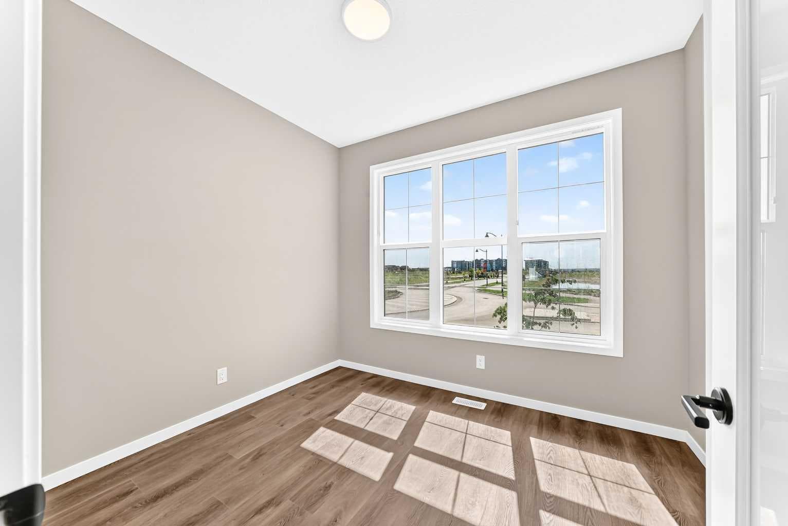 1304 Mahogany Boulevard SE