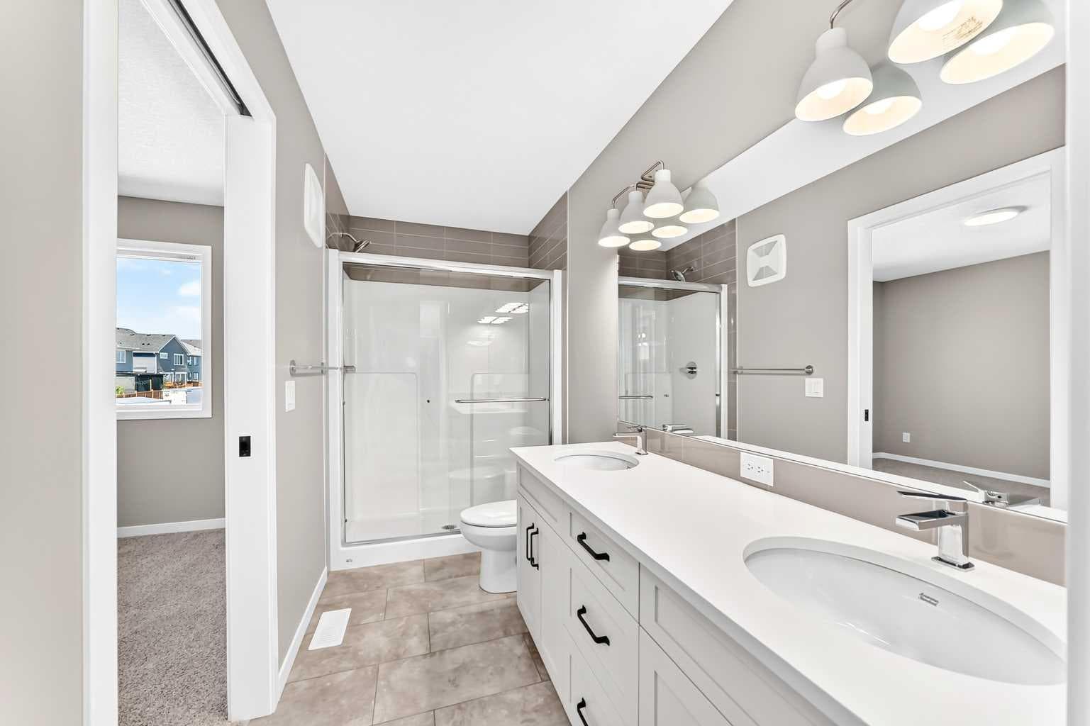 1304 Mahogany Boulevard SE