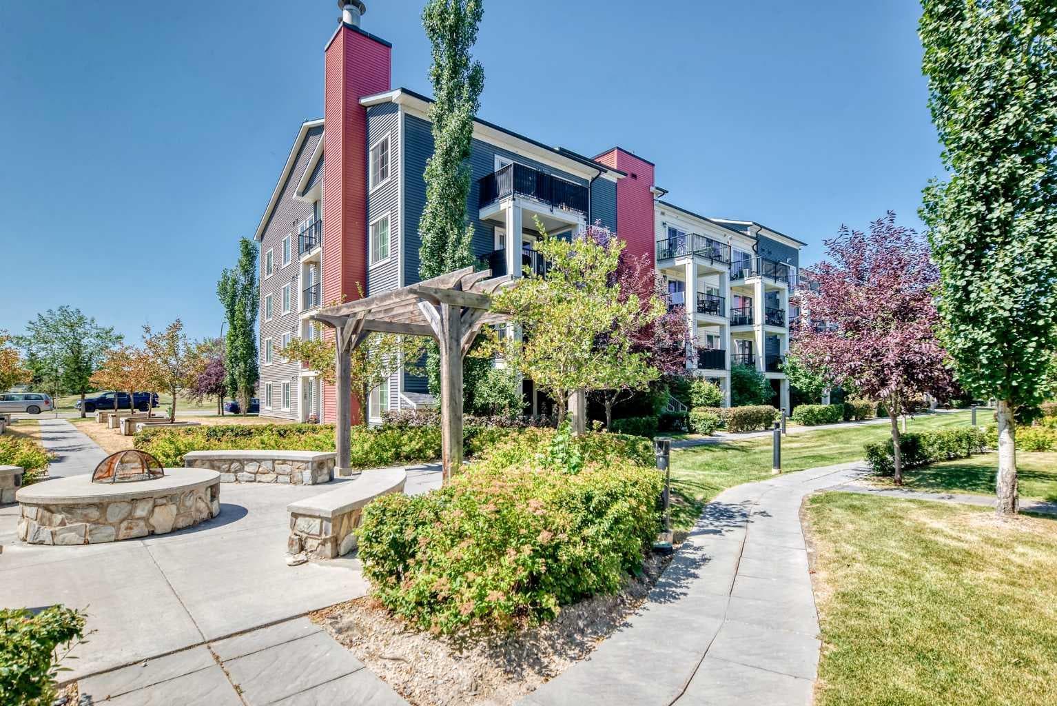 5102, 755 Copperpond Boulevard SE