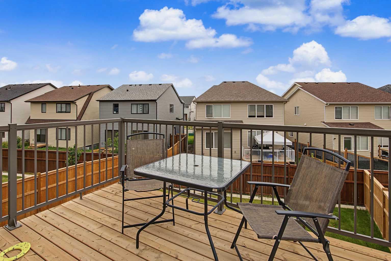 341 Baneberry Way SW
