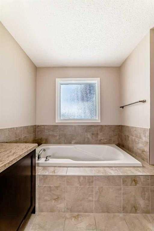 12 Kincora Mews NW