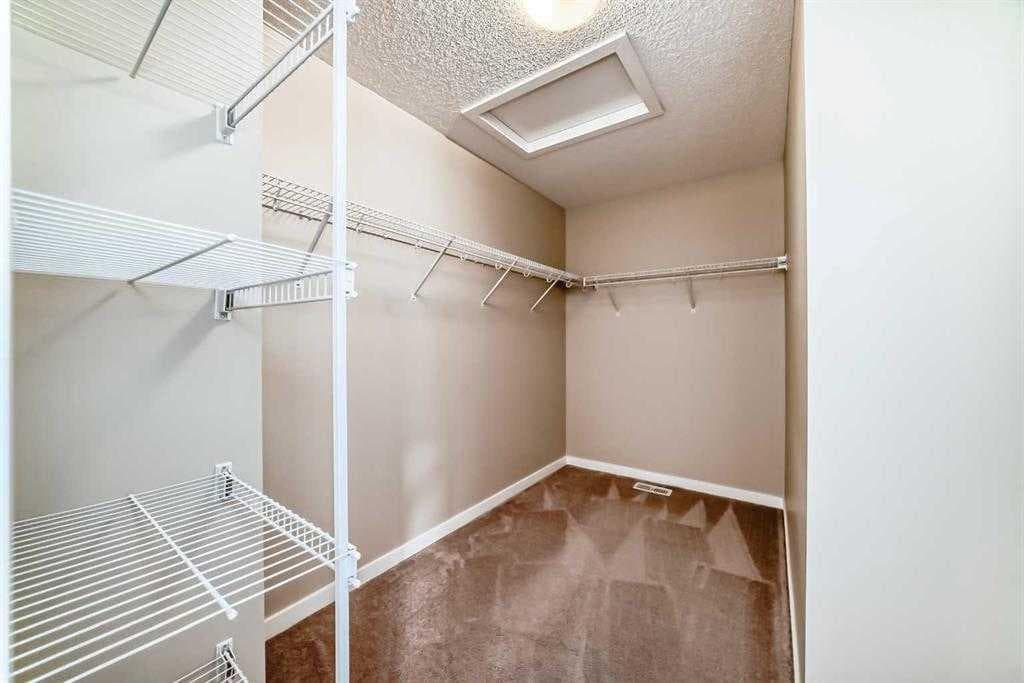12 Kincora Mews NW