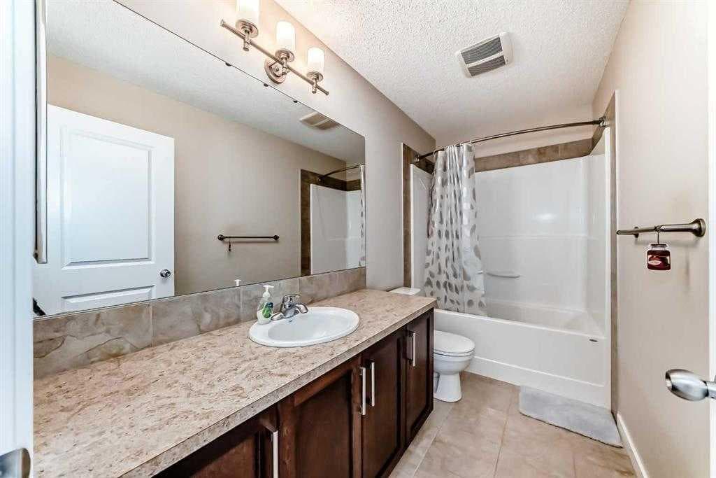 12 Kincora Mews NW