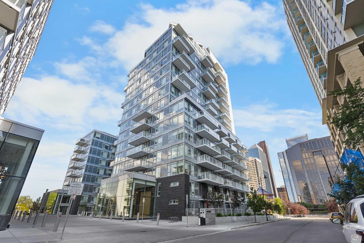 505, 108 Waterfront Court SW