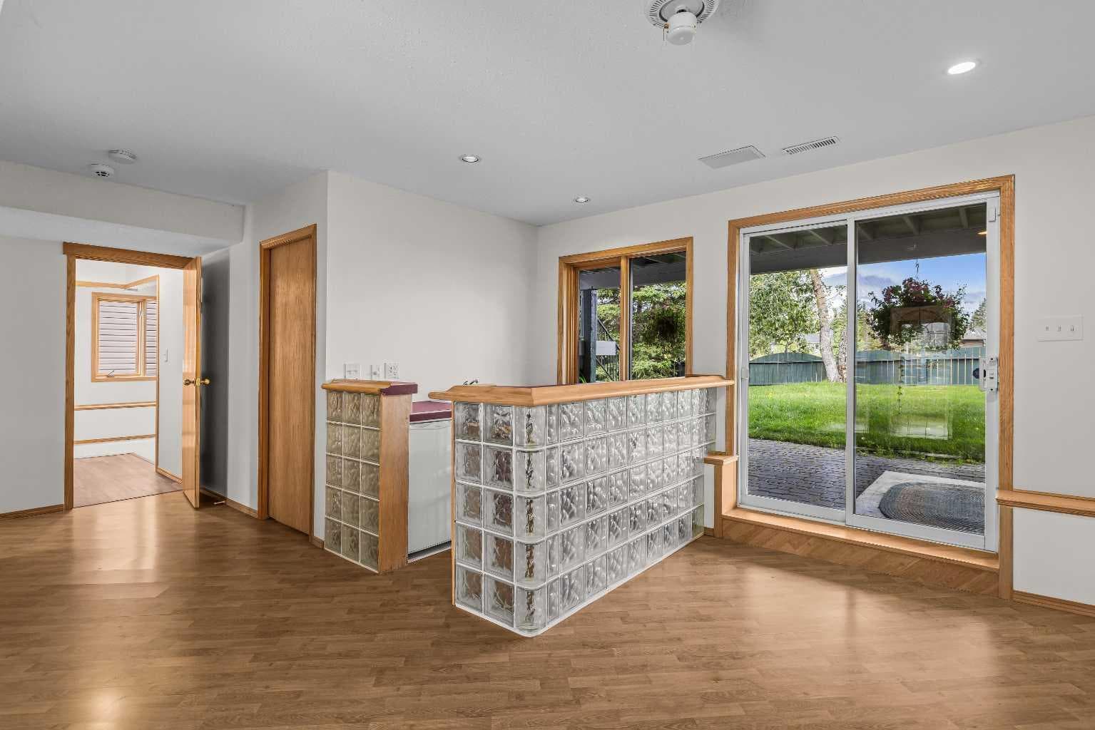 522 Grotto Road 