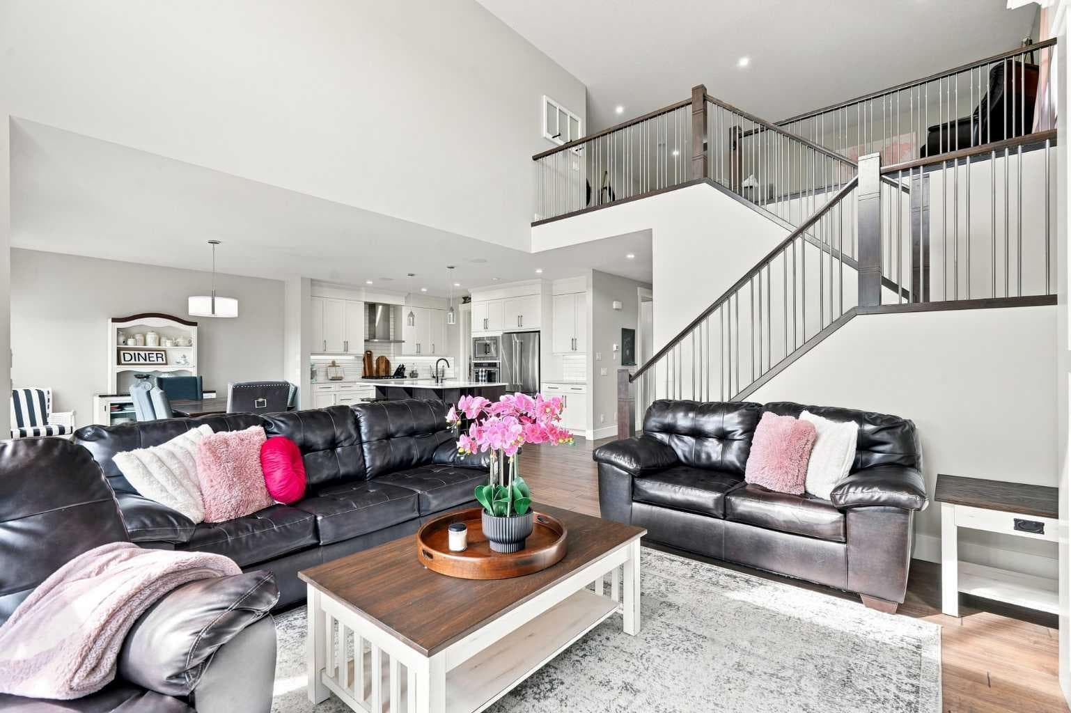 114 Kinniburgh Road 