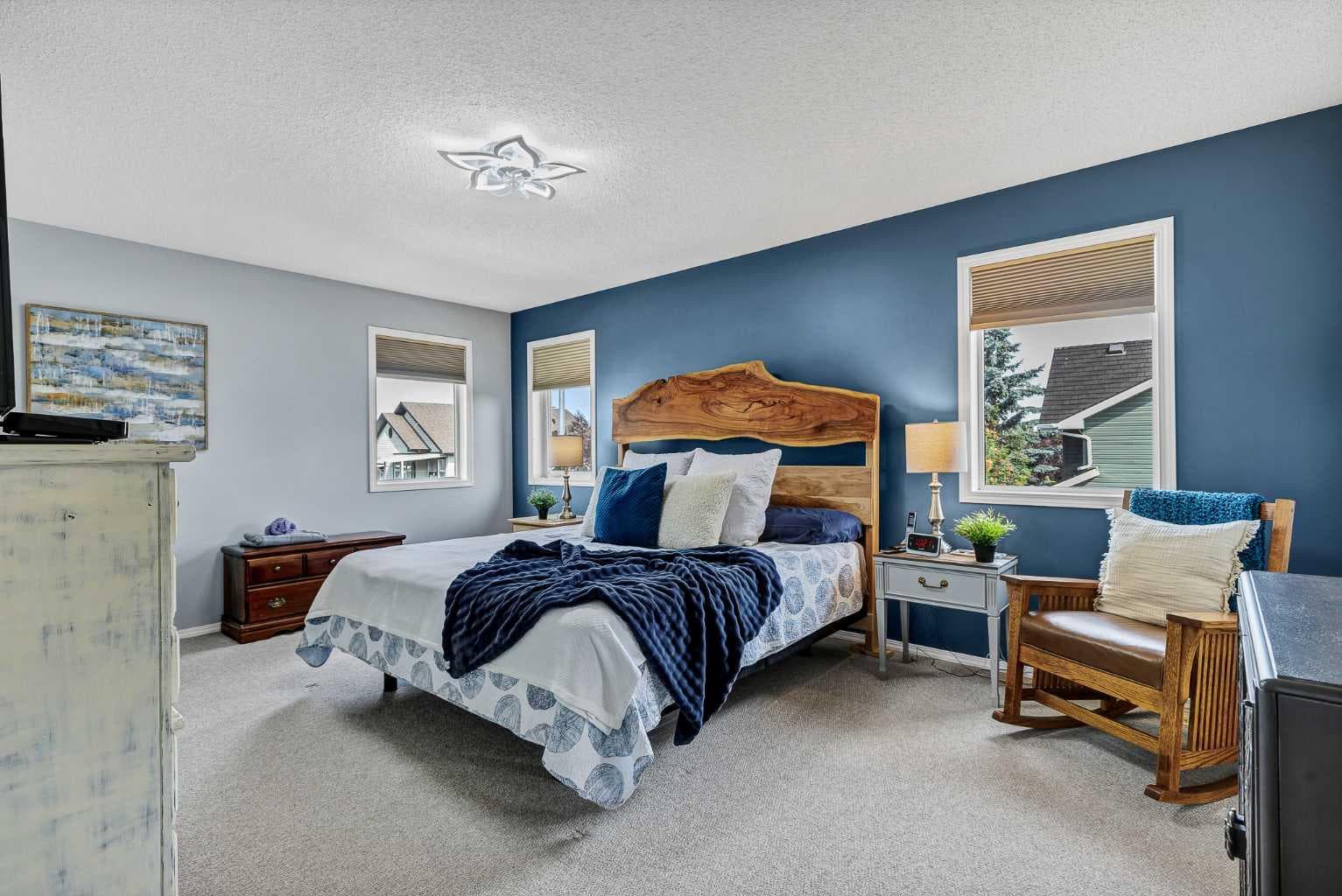 402 Fairways Mews NW