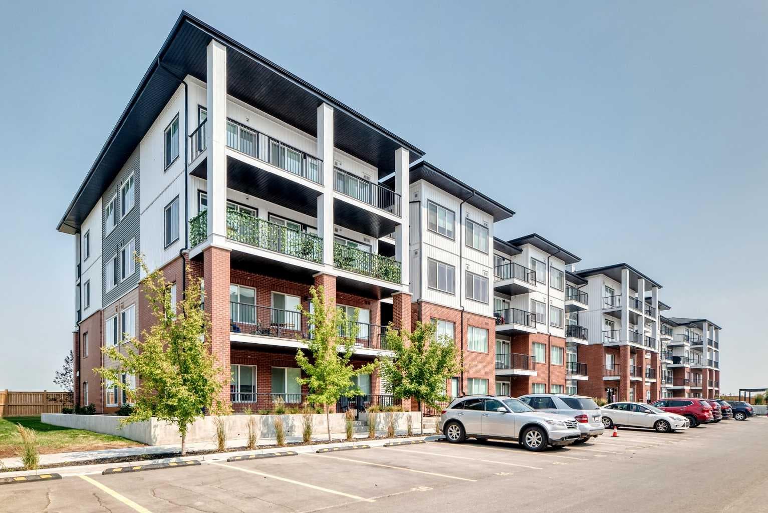 2110, 6 Merganser Drive W