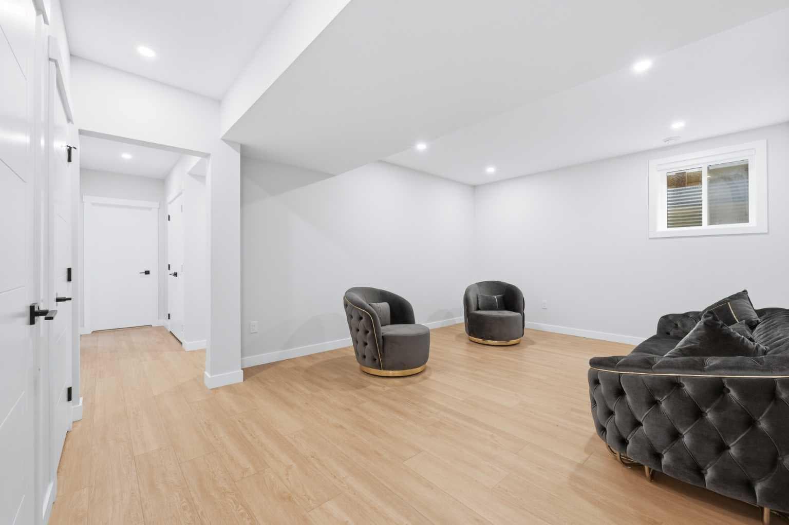 105 Rockhaven Green NW