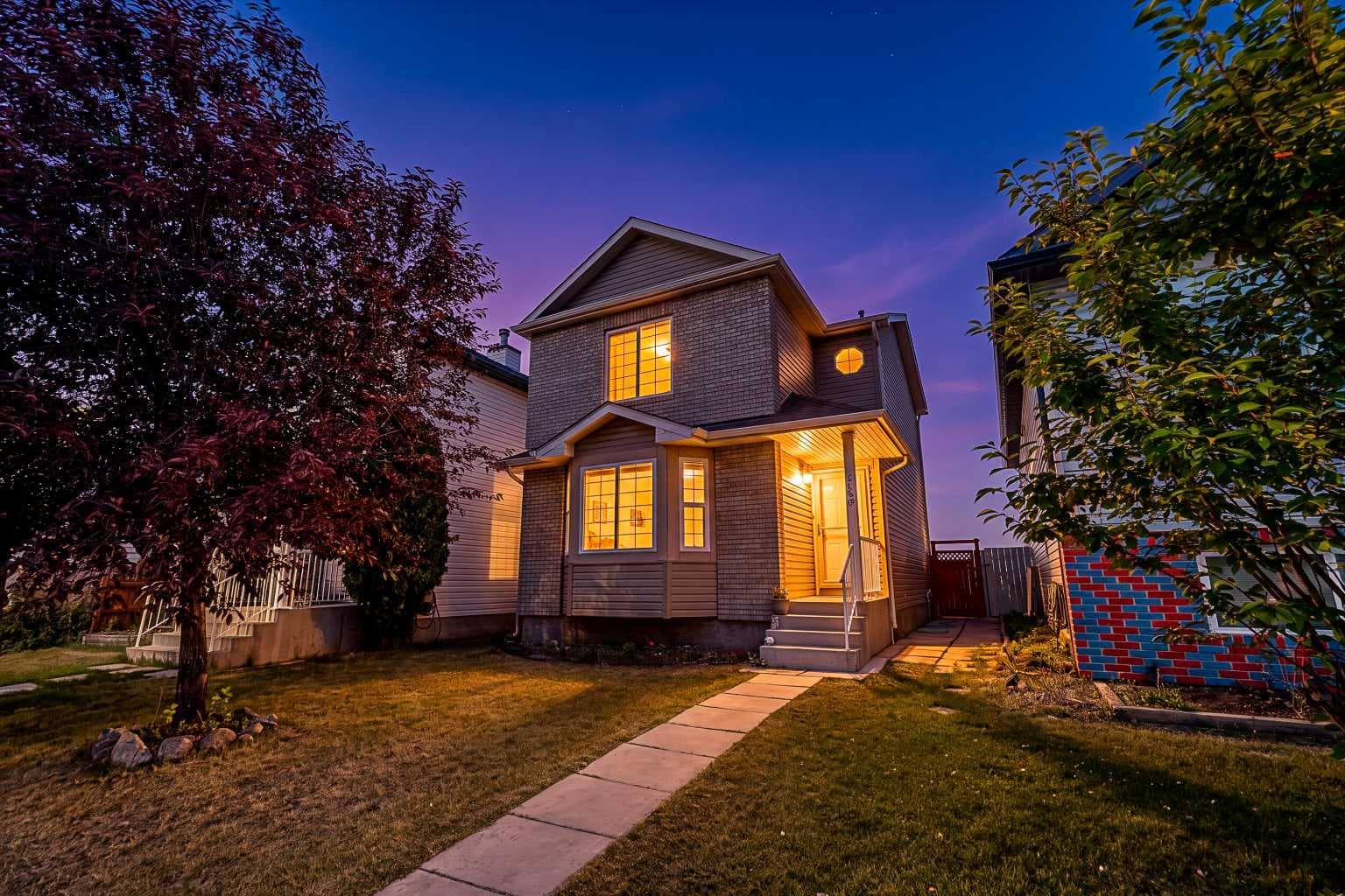 163 Saddlemont Crescent NE