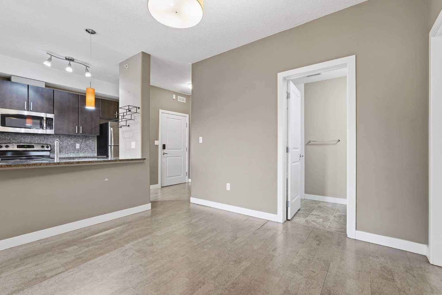 441, 11 Millrise Drive SW