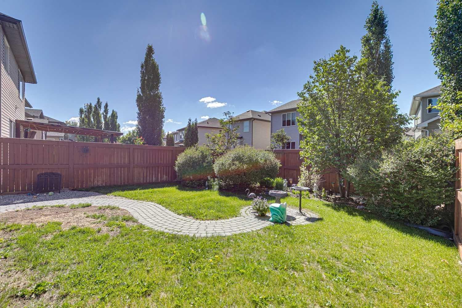 768 New Brighton Drive SE