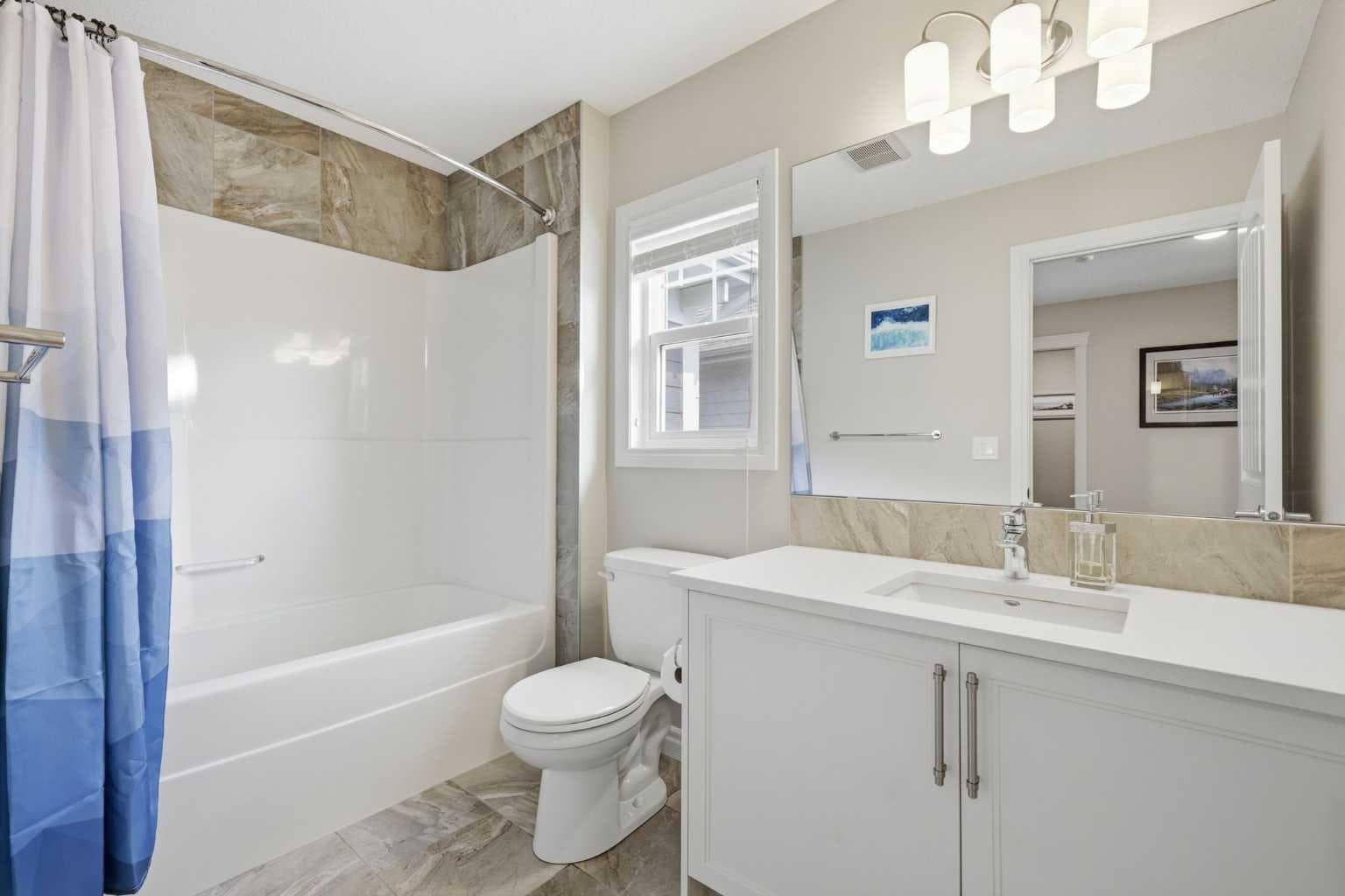 190 Riviera View 