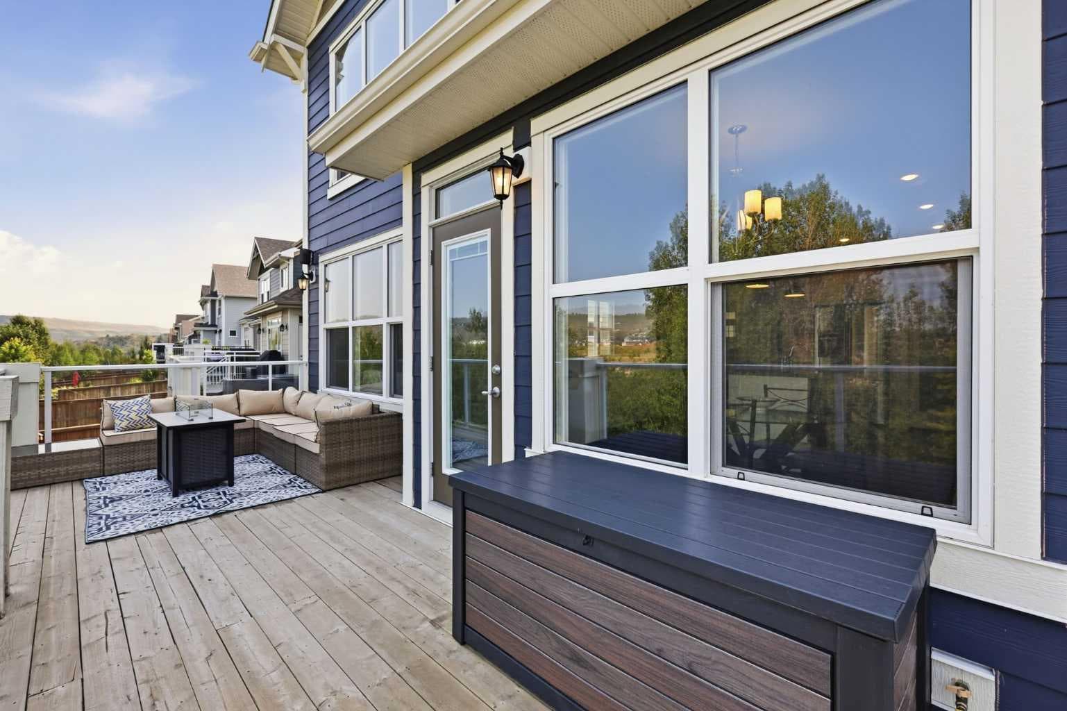 190 Riviera View 