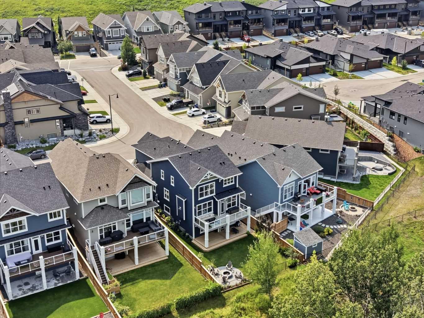 190 Riviera View 