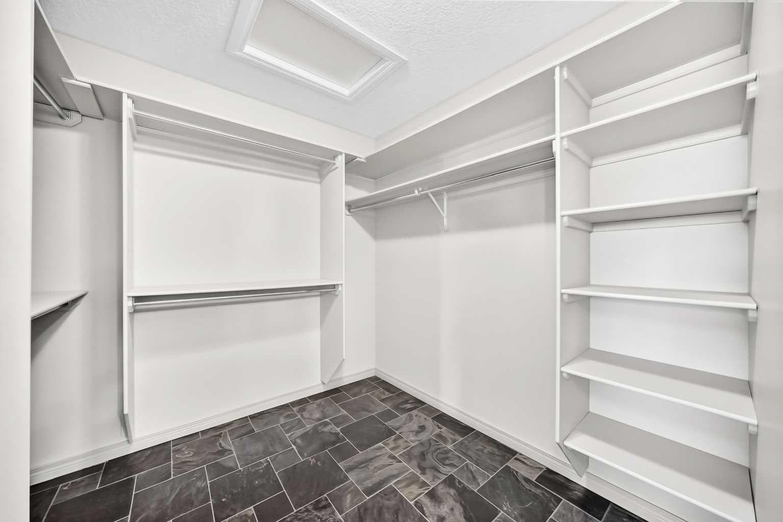 14 Springborough Crescent SW