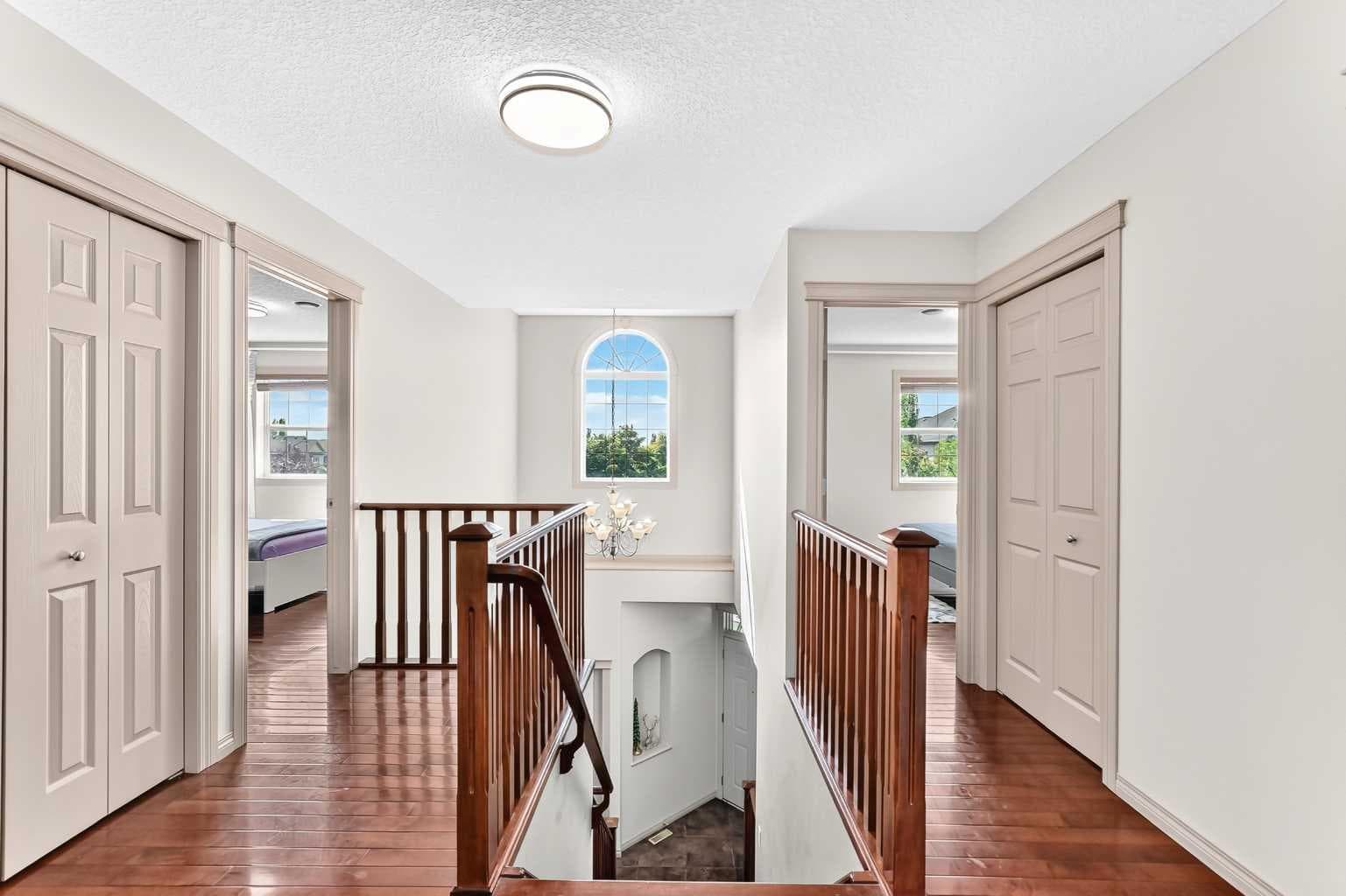 14 Springborough Crescent SW