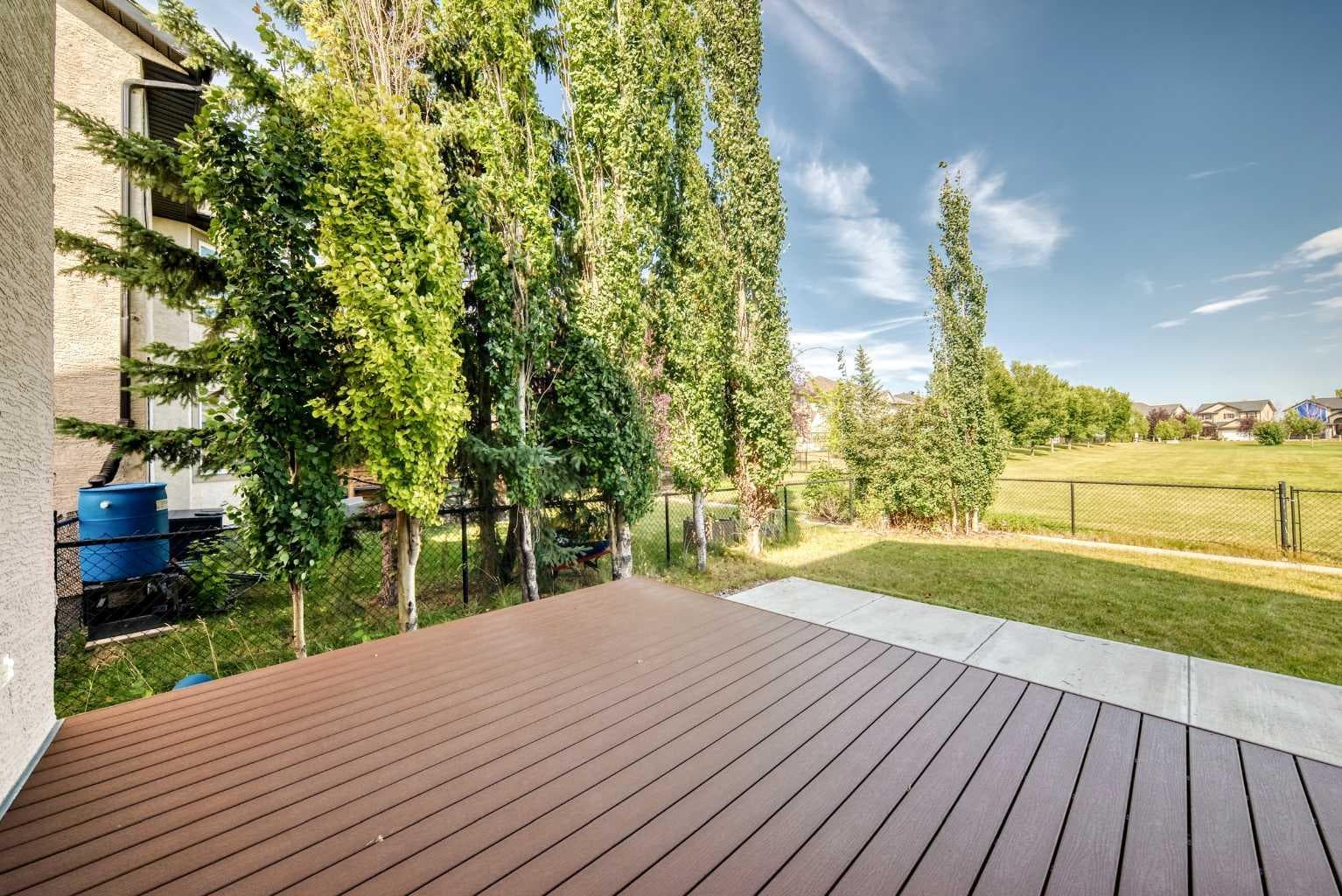 14 Springborough Crescent SW