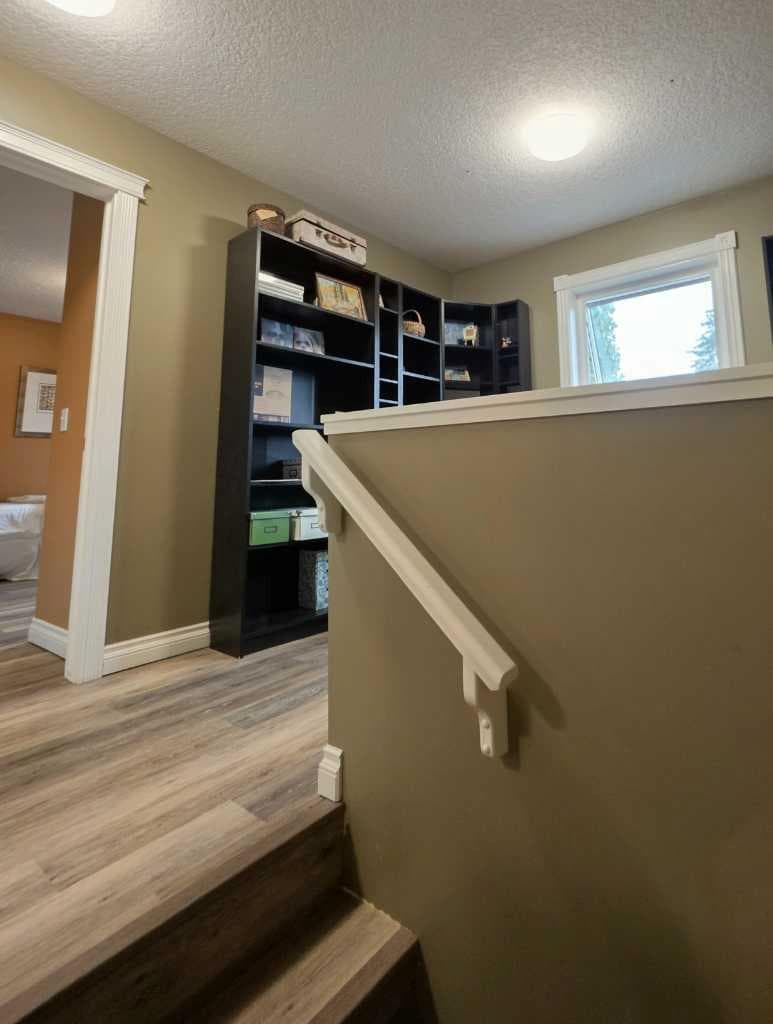 672 Killarney Glen Court SW