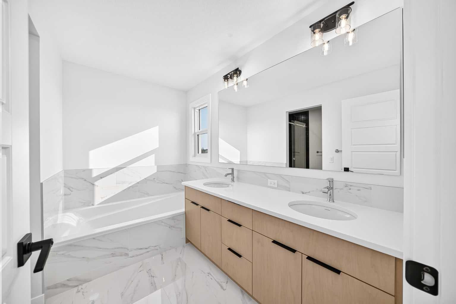 199 Langwell Common SE