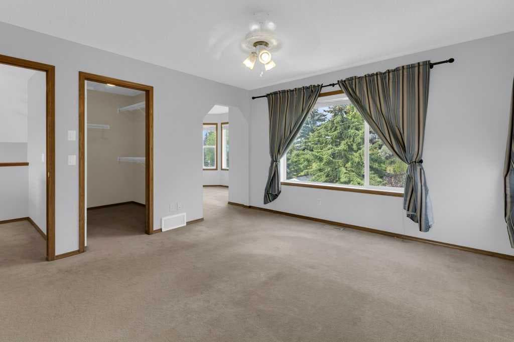120 Gleneagles Terrace 