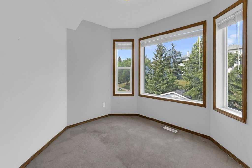 120 Gleneagles Terrace 