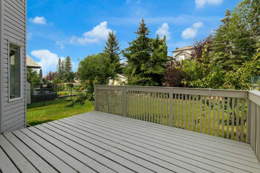 120 Gleneagles Terrace 