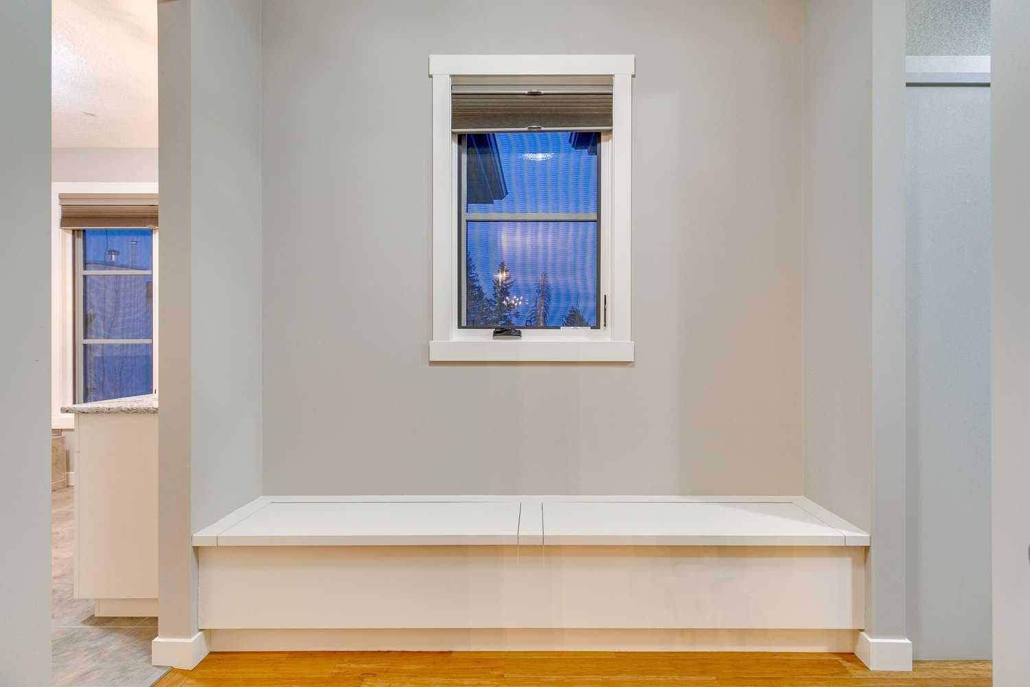 215 Patton Court SW