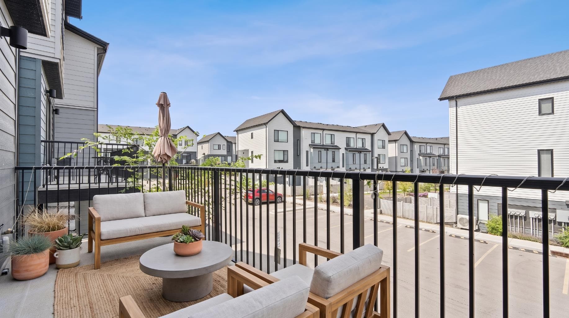 32 Evanscrest Court NW