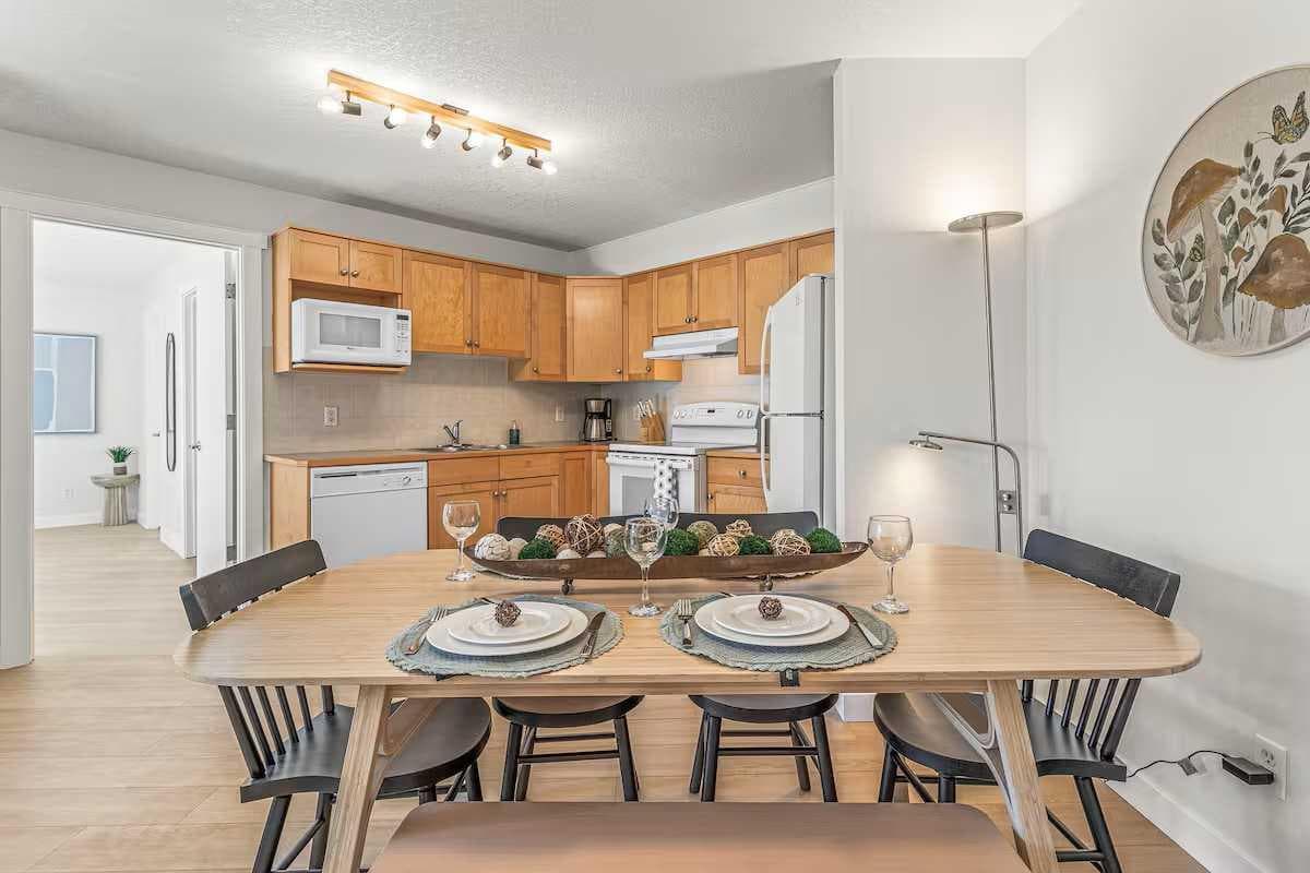 411, 160 Kananaskis Way 