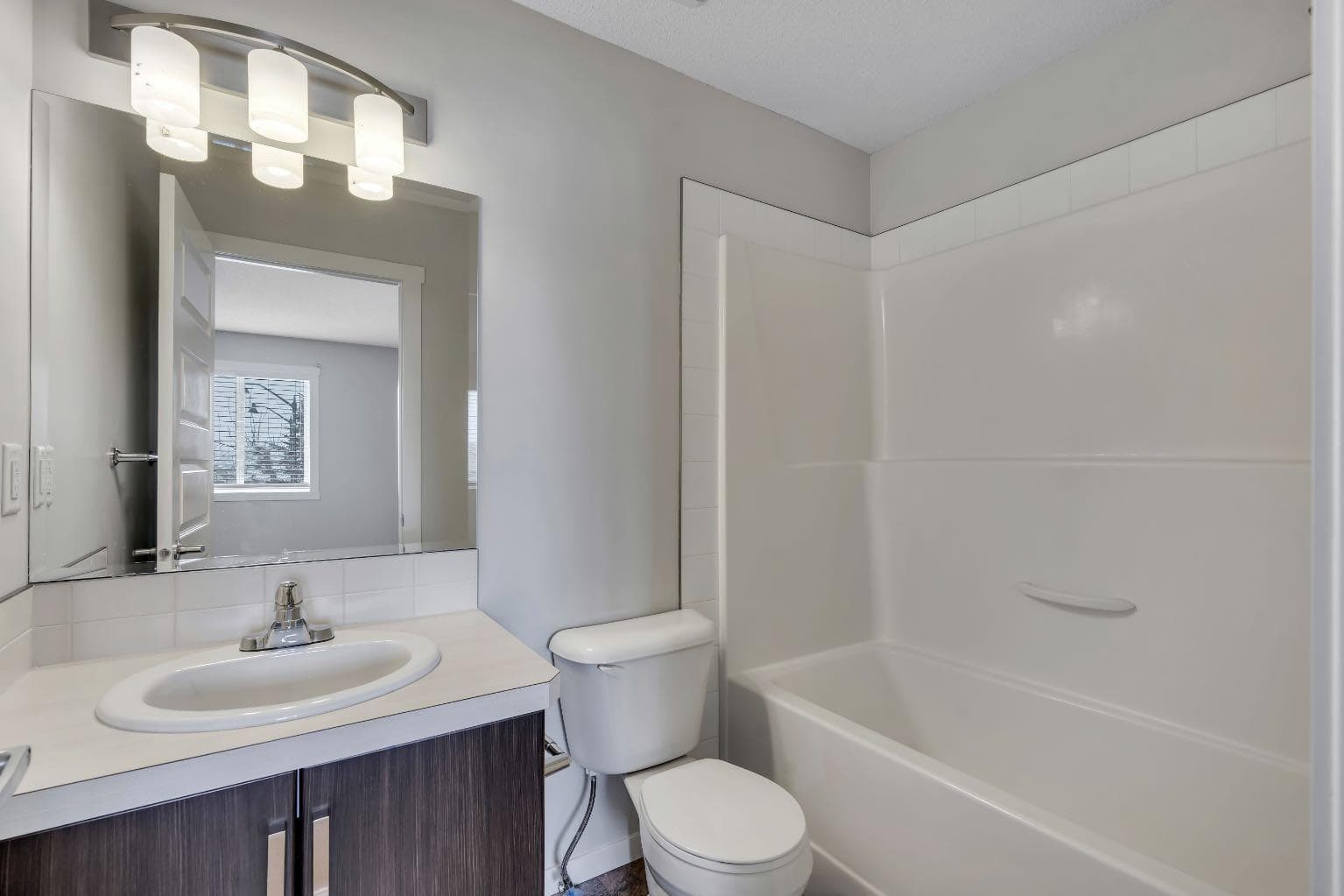 406 Mckenzie Towne Close SE