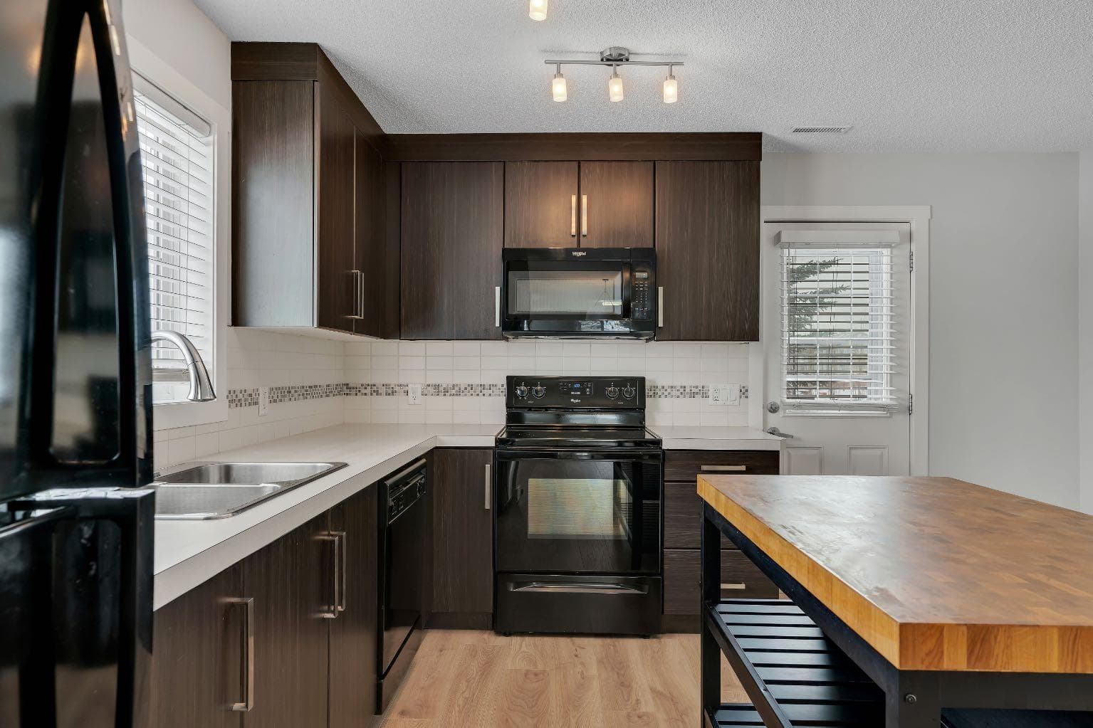 406 Mckenzie Towne Close SE
