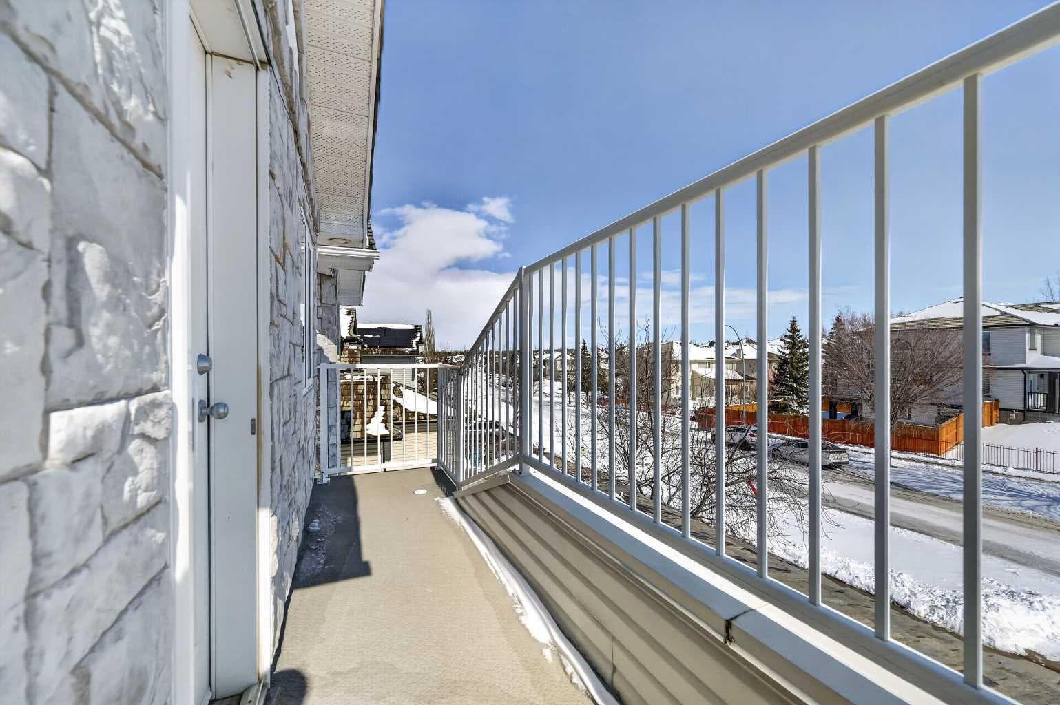 359 Rocky Ridge Drive NW
